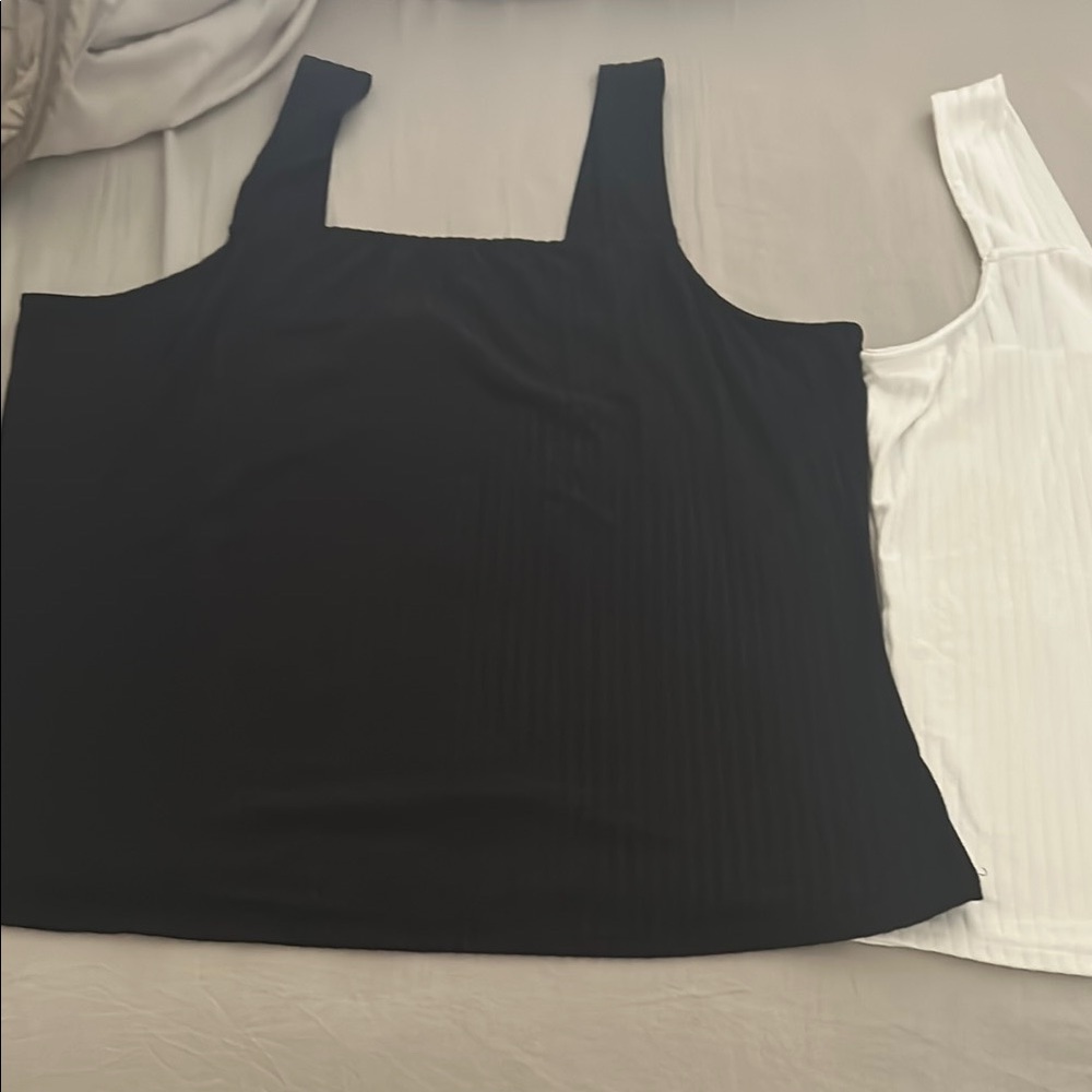 2  tanks Black & Whites Rue21 Black Boxy Fitted Sleeveless Tank Top